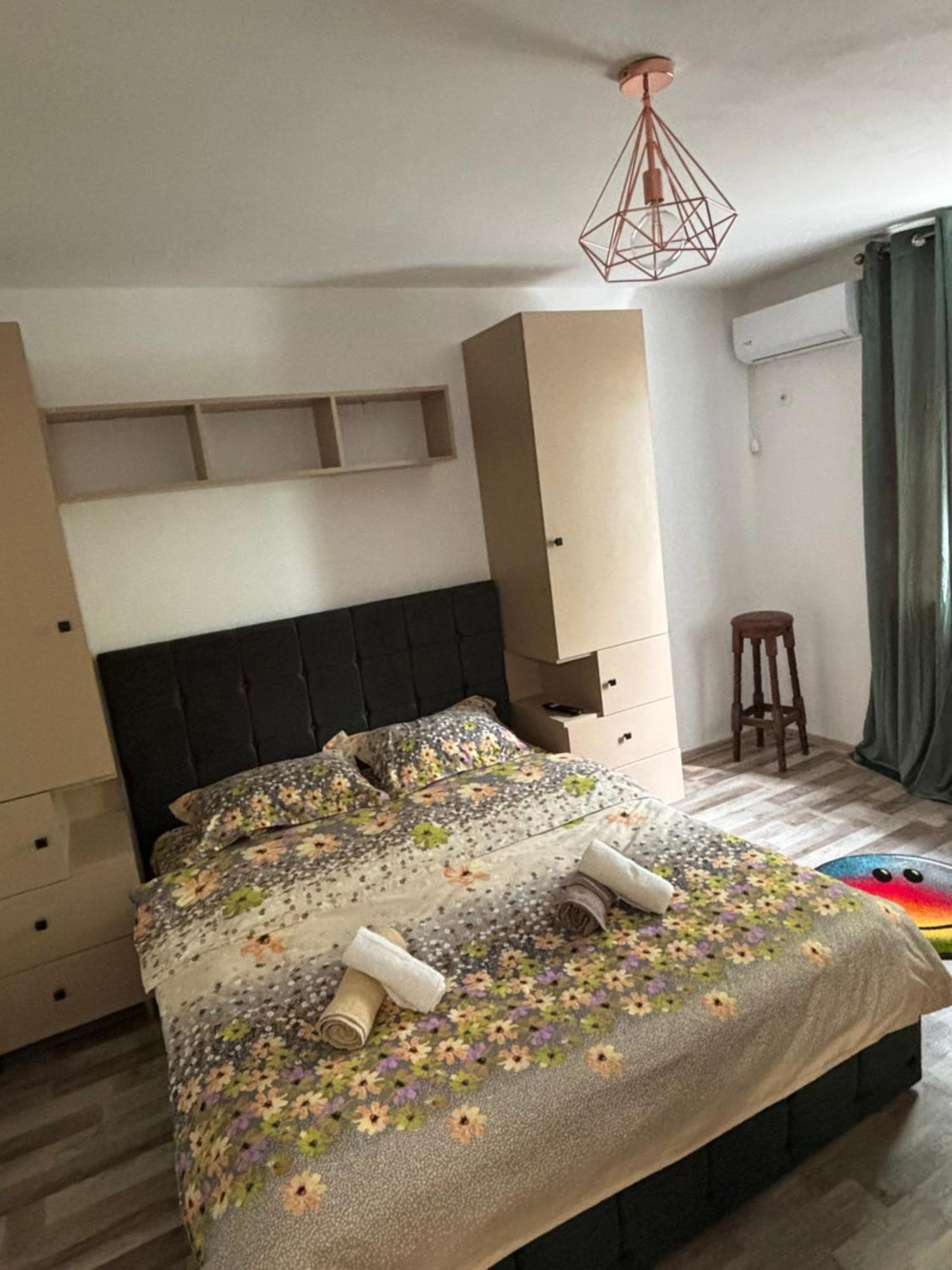 Select Apartament Bvd Stefan Cel Mare Ясси Екстер'єр фото